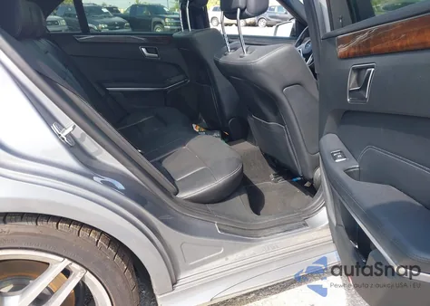 2015 Mercedes-Benz E 350 4Matic z USA, uszkodzony, nr VIN WDDHF8JBXFB133335